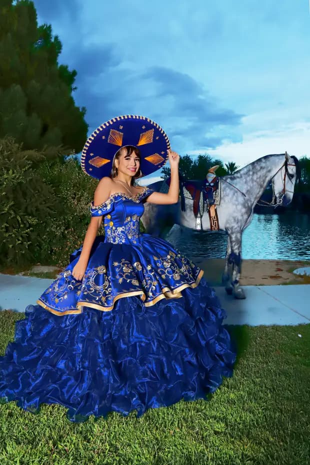 Quinceanera photography from an UPSTYLE event.