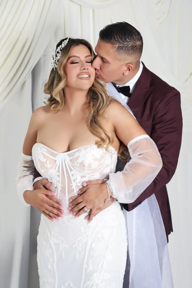 Wedding photography from an UPSTYLE event.